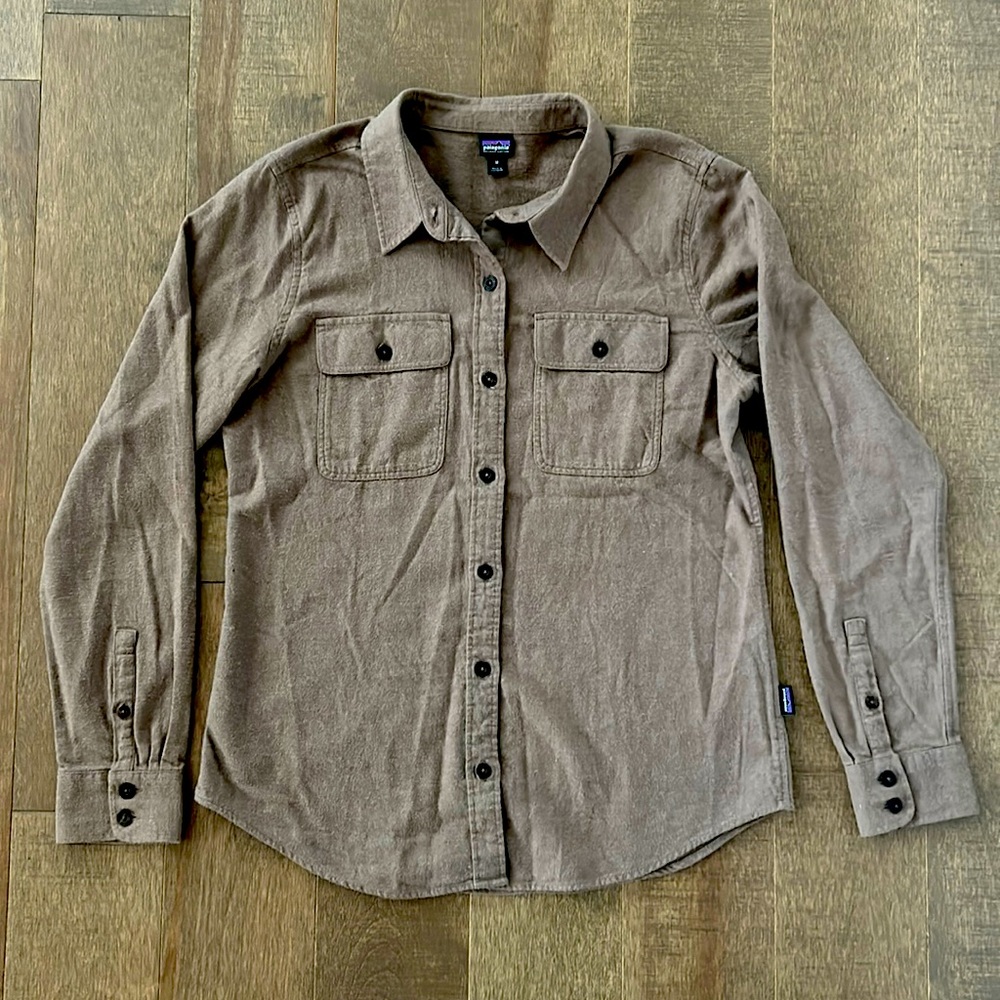 Patagonia Long-Sleeve Cotton Fjord Flannel Shirt in Brown - Womens Medium